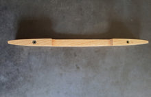 Charger l'image dans la galerie, Poignée Cézanne en chêne massif (massive oak) longueur 250mm à 400mm / 7,87" to 15,75"