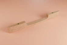 Charger l'image dans la galerie, Poignée Cézanne en chêne massif (massive oak) longueur 250mm à 400mm / 7,87" to 15,75"