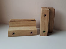 Charger l'image dans la galerie, Bouton Demi Carré en chêne massif (massive oak) de 60 à 100mm de côté / 2,36" à 3,93"