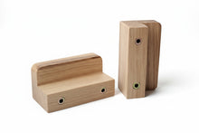 Charger l'image dans la galerie, Bouton Demi Carré en chêne massif (massive oak) de 60 à 100mm de côté / 2,36" à 3,93"