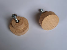 Charger l'image dans la galerie, Bouton rond Poignée de meuble en hêtre massif (massive beech) diamètre 40mm / 1,57"