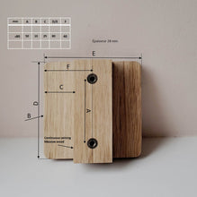 Charger l'image dans la galerie, Bouton carré Poignée de meuble en chêne massif (massive oak) 50mm / 1,97" ou 80mm / 3,14"