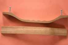 Charger l'image dans la galerie, Poignée plate en chêne massif (massive oak) longueur 250mm / 9,84"