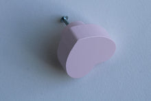 Charger l'image dans la galerie, Bouton de meuble Coeur peint