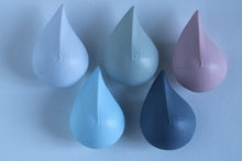 Charger l'image dans la galerie, Bouton de meuble Goutte de pluie peint