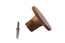 Charger l'image dans la galerie, Patère dessous courbe en noyer massif (massive walnut) diamètre 80mm /3,14" ou 100mm / 3,93" profondeur 60mm / 2,36"