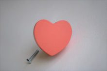 Charger l'image dans la galerie, Bouton de meuble Coeur peint