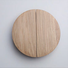 Charger l&#39;image dans la galerie, Bouton Demi Lune  en chêne massif (massive oak) diamètre de 60 à 150mm / 2,36&quot; à 5,9&quot;
