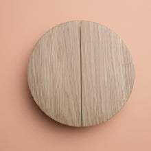 Charger l'image dans la galerie, Bouton Demi Lune en chêne massif (massive oak) diamètre de 60 à 150mm / 2,36" à 5,9"