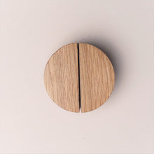 Charger l'image dans la galerie, Bouton Demi Lune  en chêne massif (massive oak) diamètre de 60 à 150mm / 2,36" à 5,9"