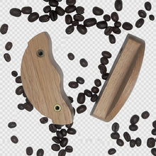 Charger l'image dans la galerie, Bouton Poignée Grain de café en chêne massif (massive oak) diamètre de 80 à 120mm / 3,15" à 4,72"